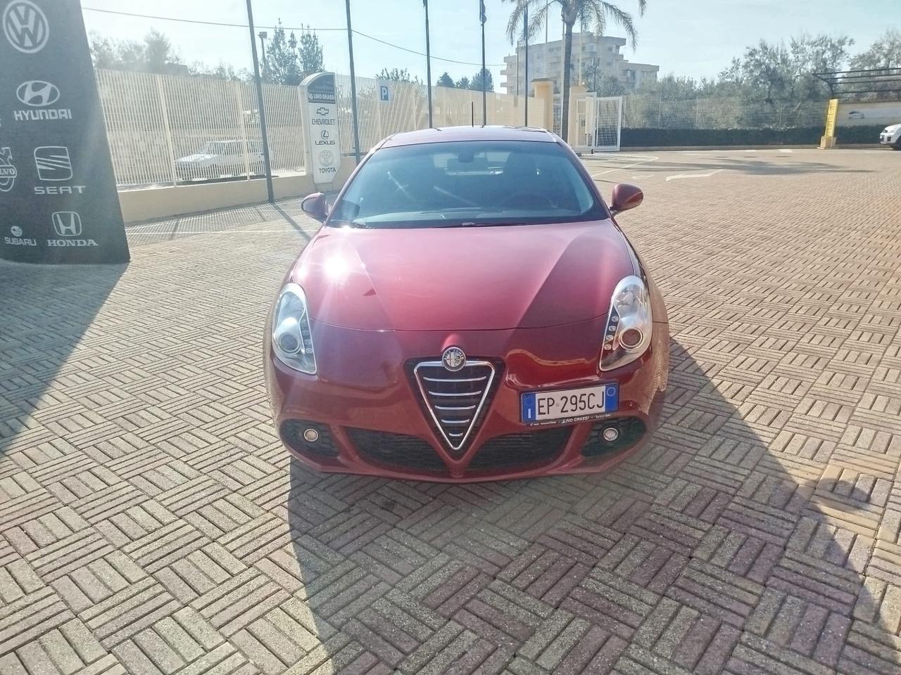 Alfa Romeo Giulietta 1.6 JTDm-2 105 CV Distinctive