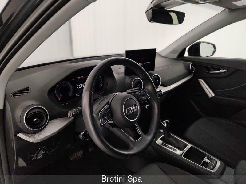 Audi Q2 Q2 35 TDI quattro S tronic Identity Black