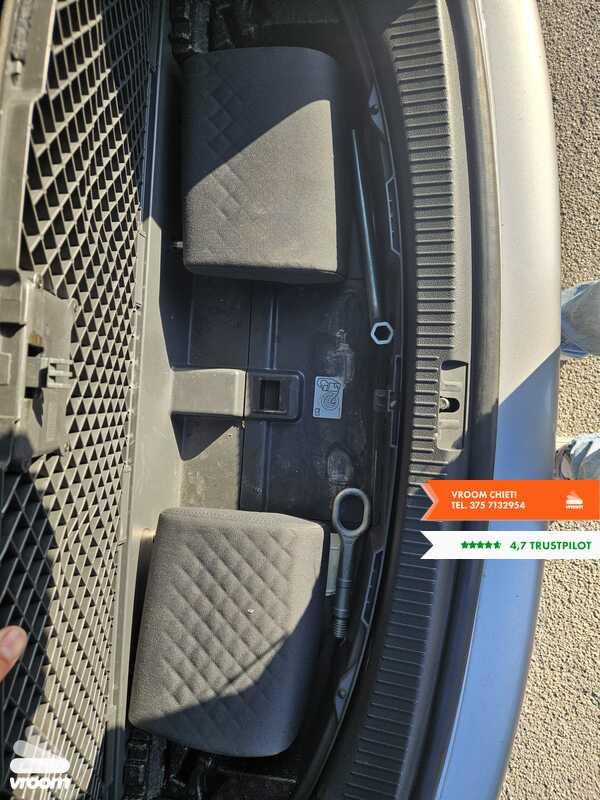 VOLKSWAGEN Touran 2.0 TDI 136CV Highline