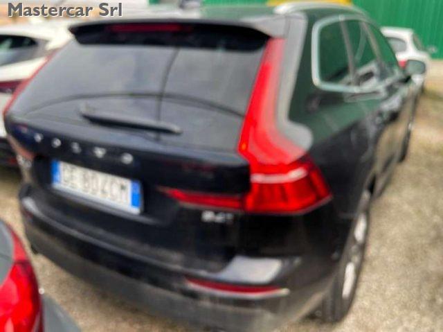VOLVO XC60 XC60 II 2.0 b4 Momentum Pro Awd auto -GE804CM