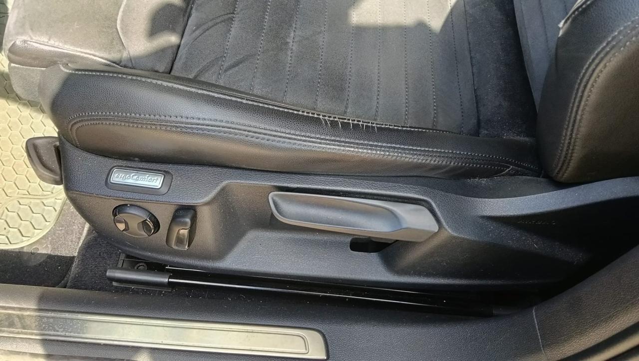 Volkswagen Passat Variant 2.0 TDI Business BlueMotion Tech.