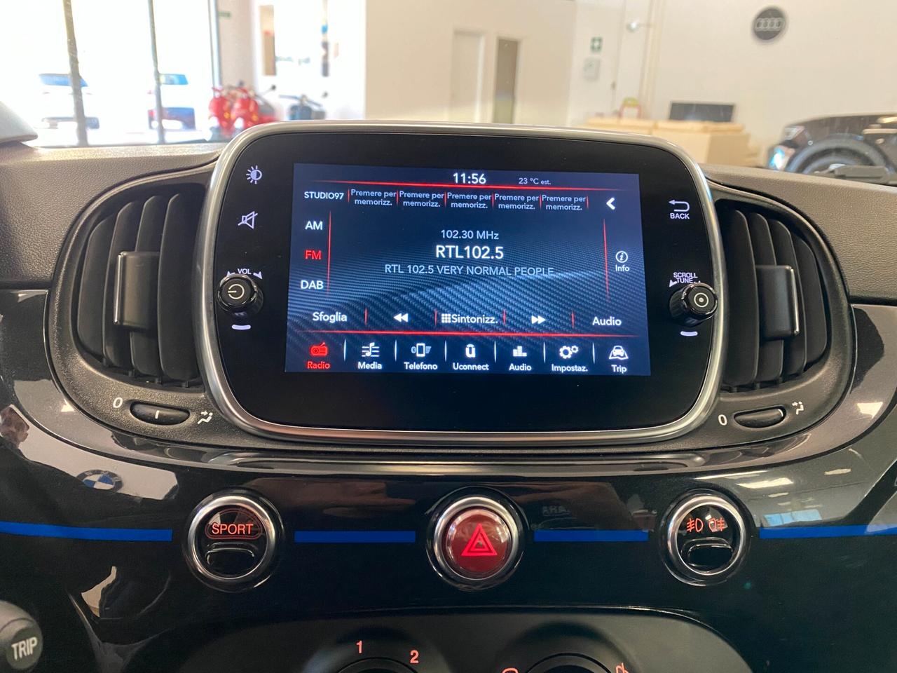 Abarth 595 1.4 Turbo T-Jet 165 CV Monster Energy Yamaha