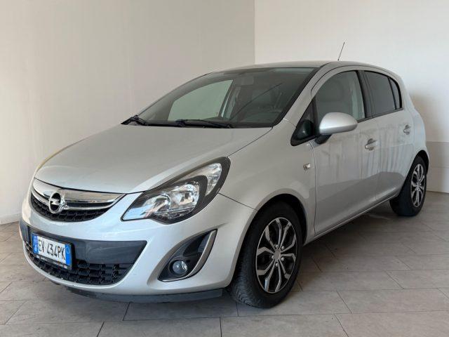 OPEL Corsa 1.2 5 porte Sport