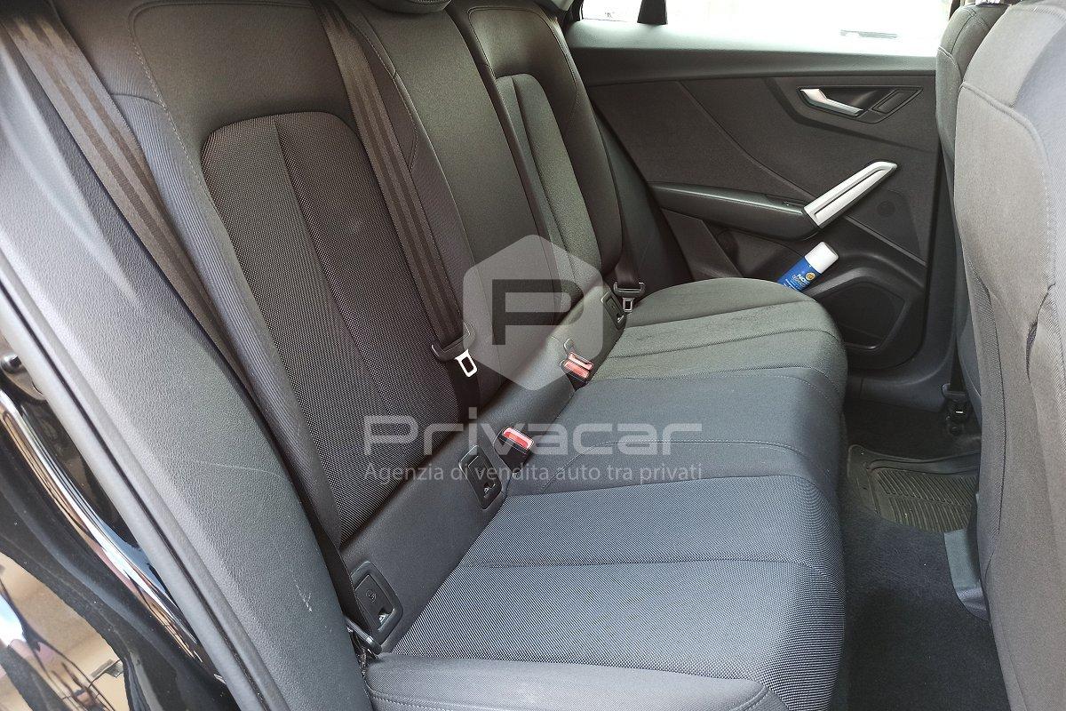 AUDI Q2 1.6 TDI Business