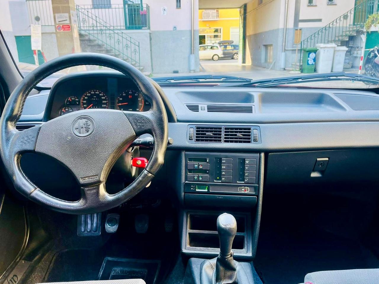 Alfa Romeo 155 1.8i 126cv Twin Spark Sport