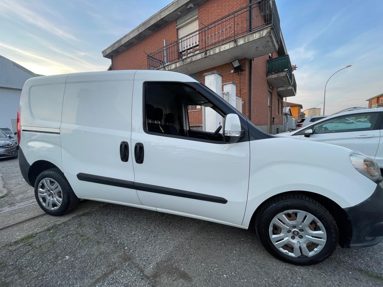 Fiat Doblo Doblò 1.3 MJT PL-TN Cargo Maxi Lamierato SX 3 Posti E5+