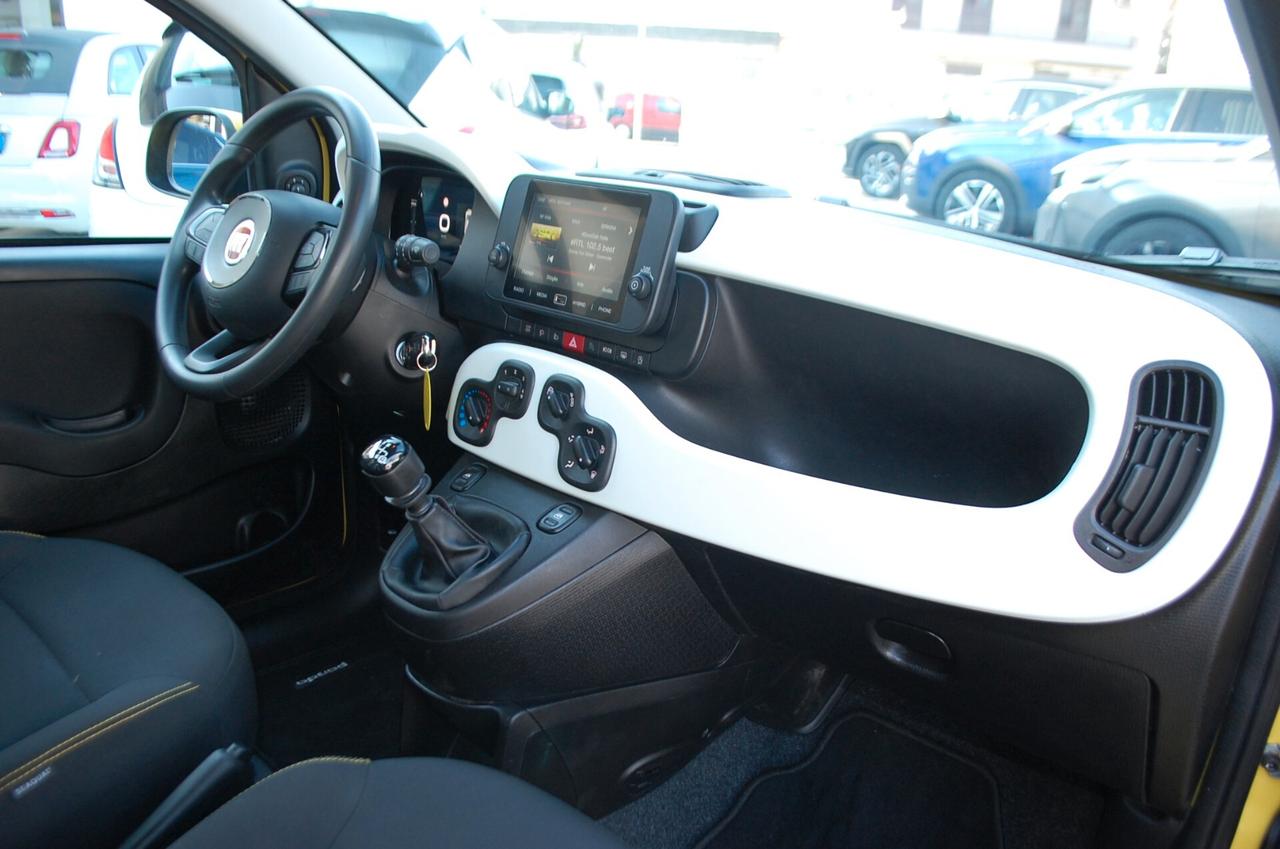 Fiat Panda Pandina Cross 1.0 firefly 70CV hybrid Uff Italy