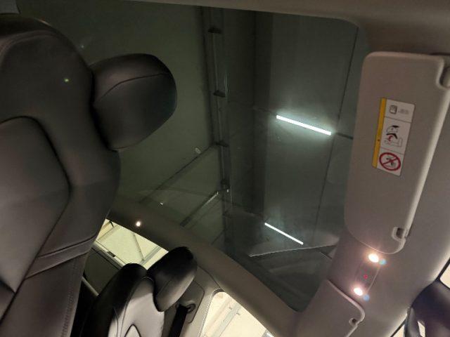 TESLA Model Y DUAL MOTOR///Long Range///AWD///