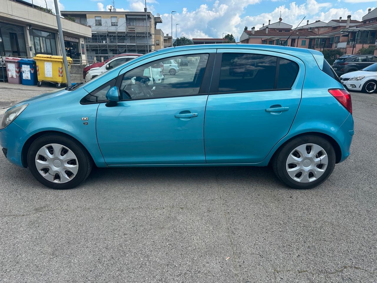 Opel Corsa 1.2 5 porte Edition ok neo patentati