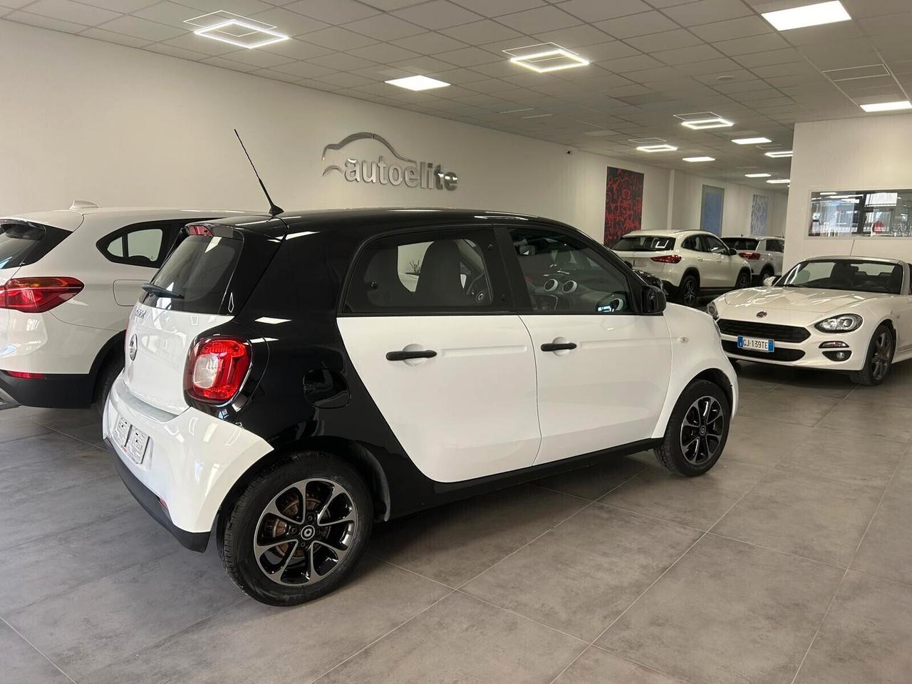 Smart ForFour