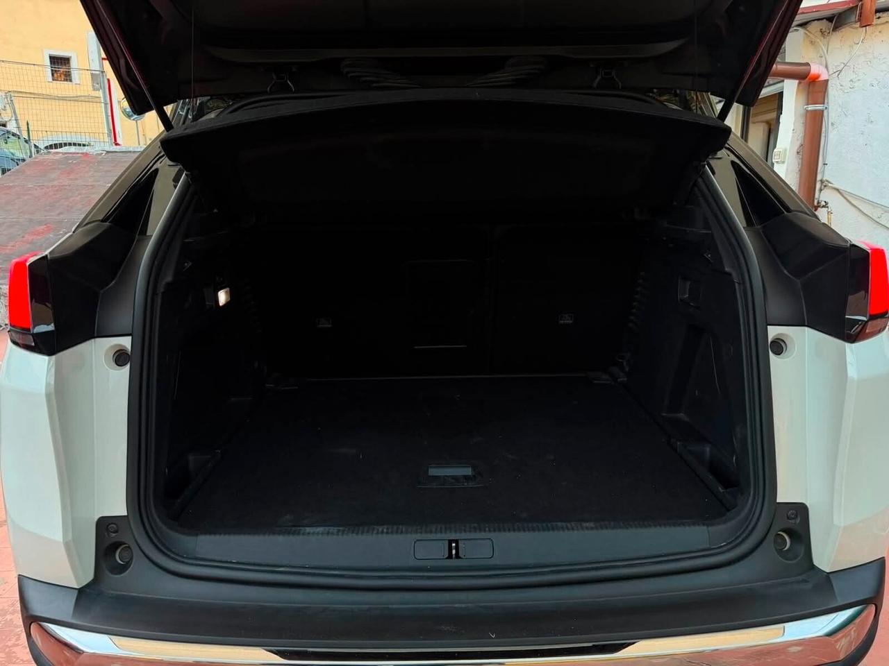 Peugeot 3008 BlueHDi 130 cv GT Line
