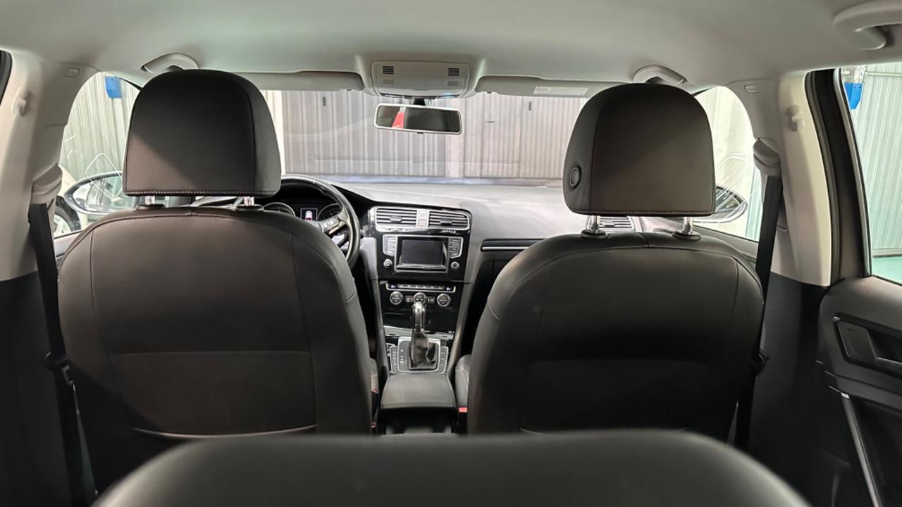 Volkswagen Golf 1.6 TDI 110 CV DSG 5p. Highline(anche per neopatentati)