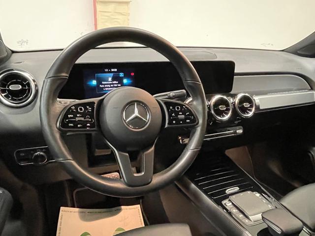 MERCEDES-BENZ GLB 180 d Automatic Business