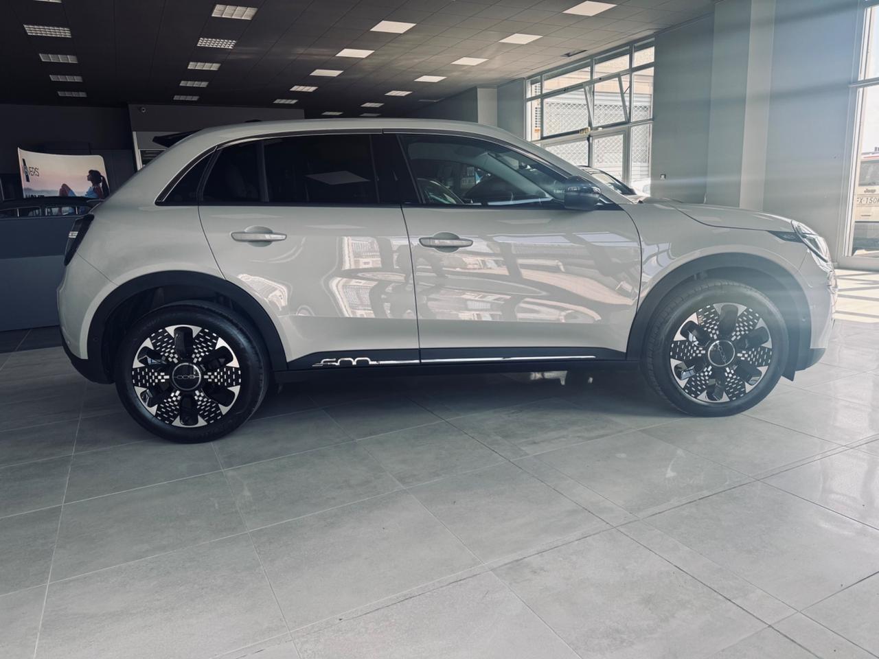 FIAT 600 HYBRID LA PRIMA MY2025