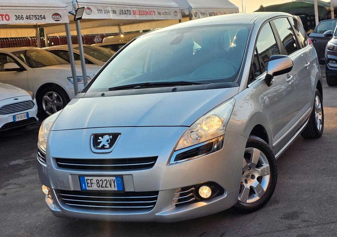 Peugeot 5008 1.6 HDi 112CV Tecno 7 posti