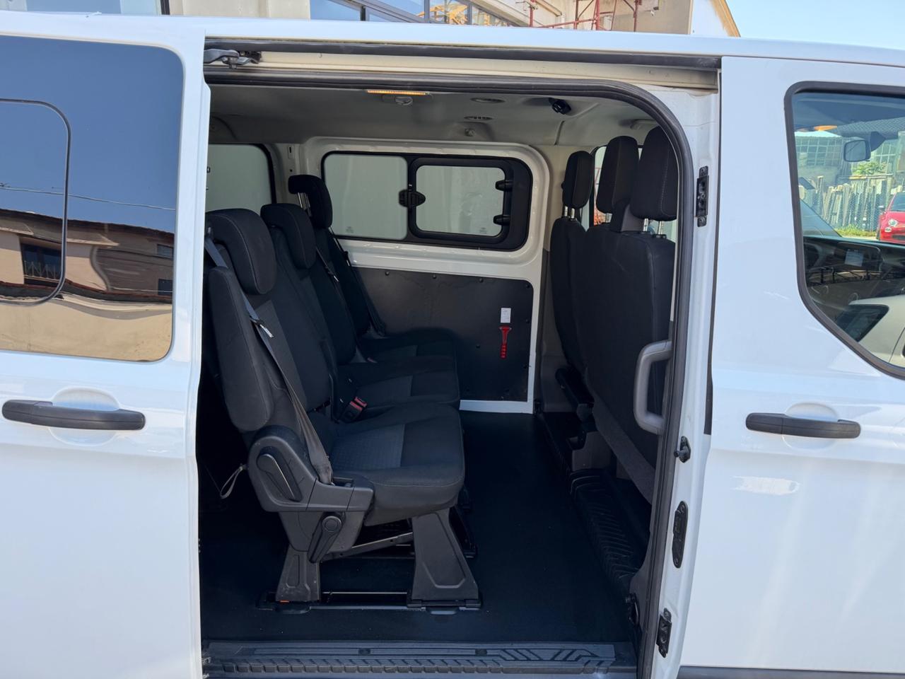 Ford Transit Custom 9 Posti passo lungo 320 2.0 TDCi 130 aut. PL Furgone Trend