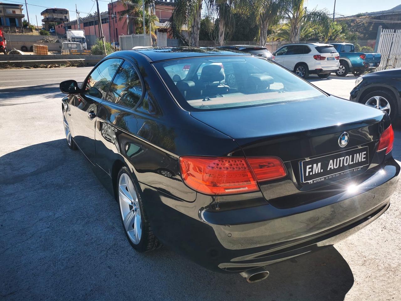 BMW 320d COUPE' 184 cv Futura restalyng 2011