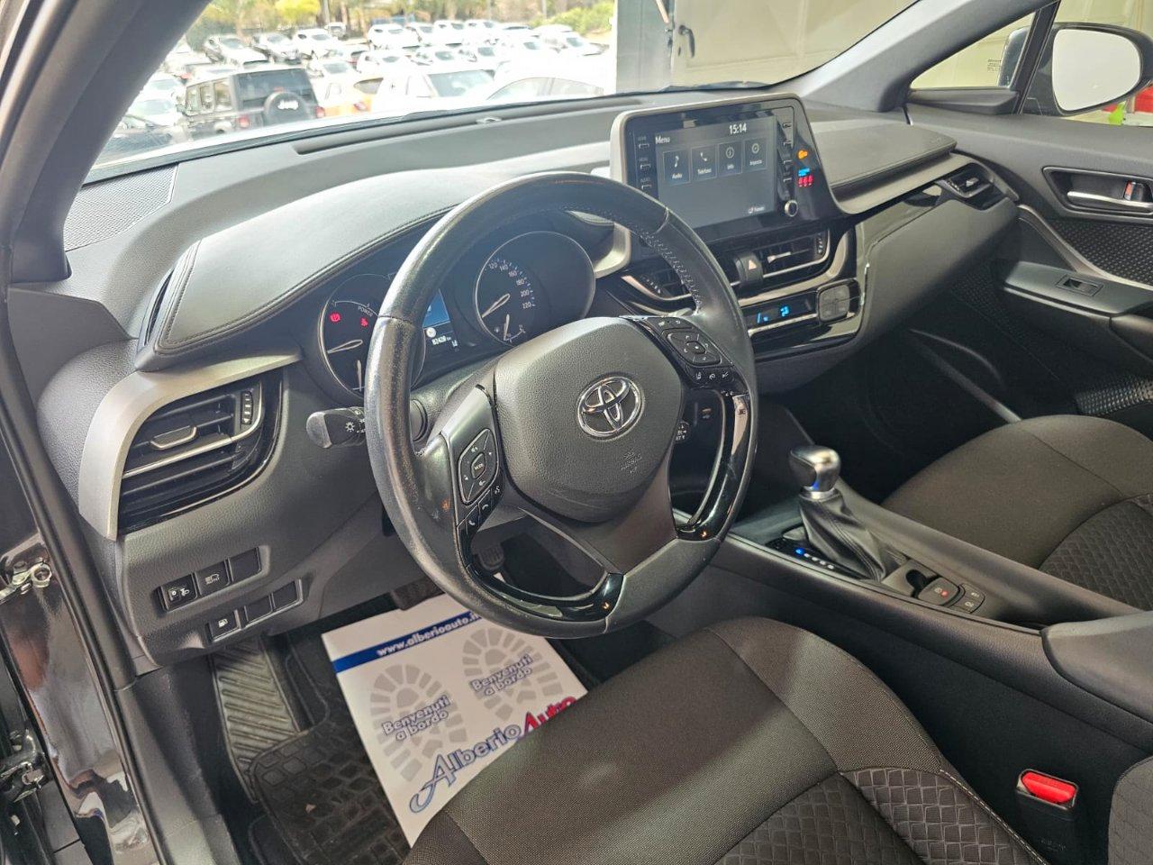 Toyota C-HR 1.8h Active e-cvt