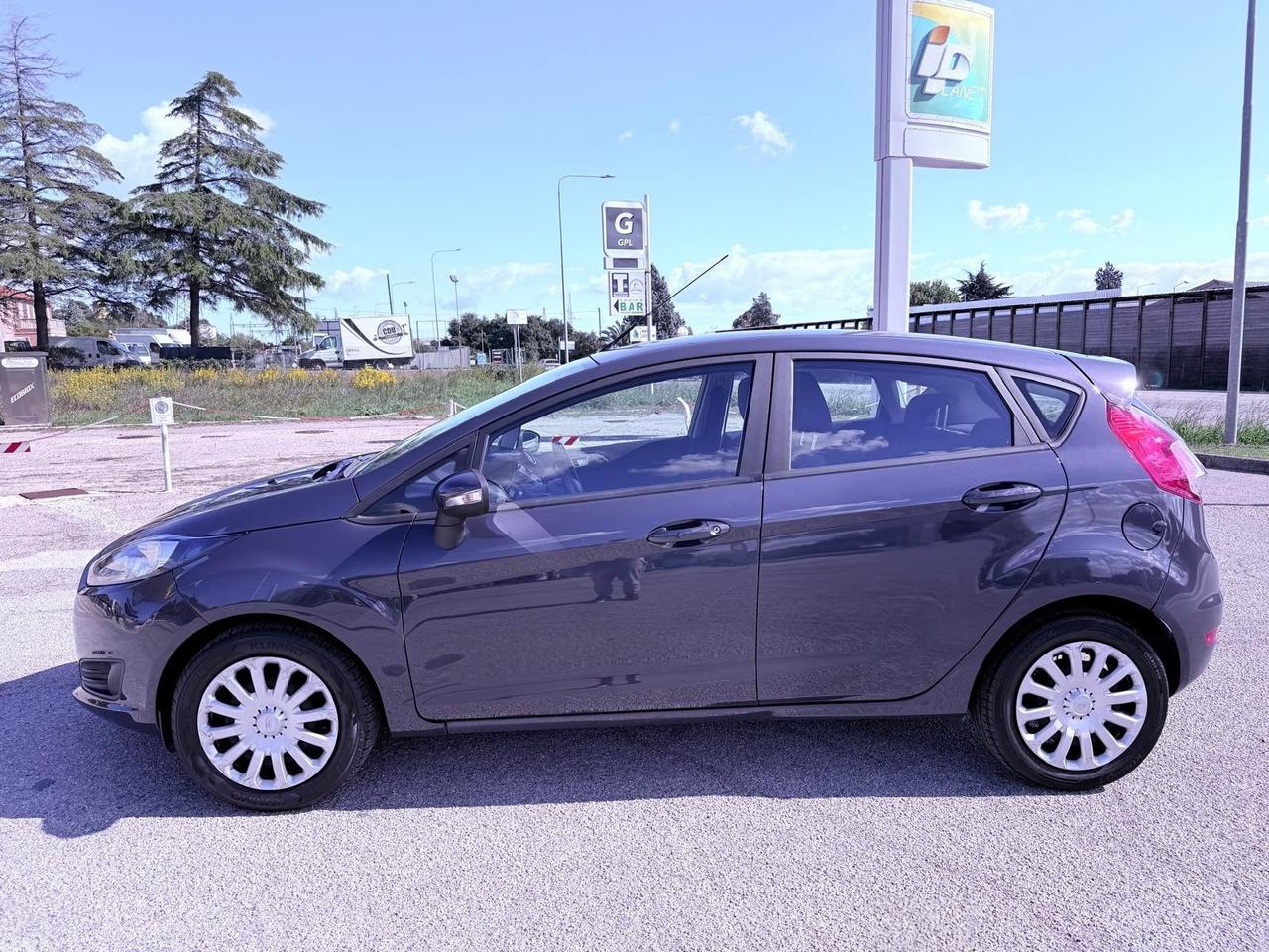 Ford Fiesta 1.4 5p. Bz.- GPL Titanium Ok neopatentati