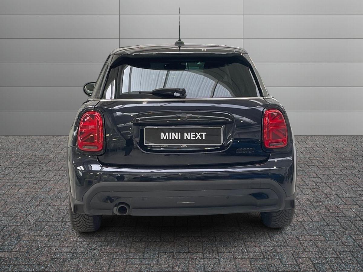 MINI Mini IV F55 2021 5p - Mini 5p 1.5 Cooper Classic auto