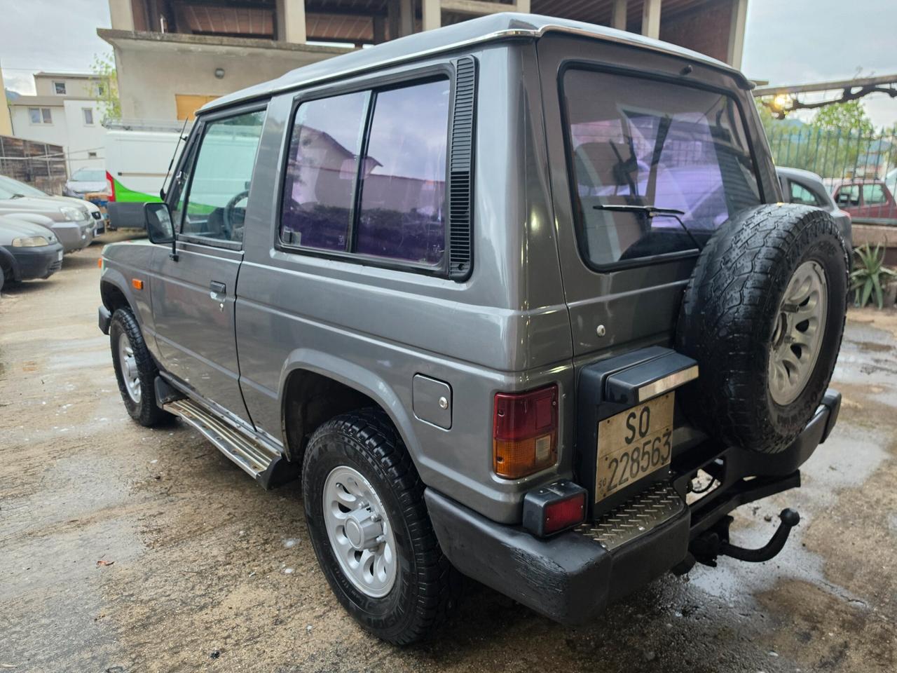 Mitsubishi Pajero 2.5 TDI Metal-top