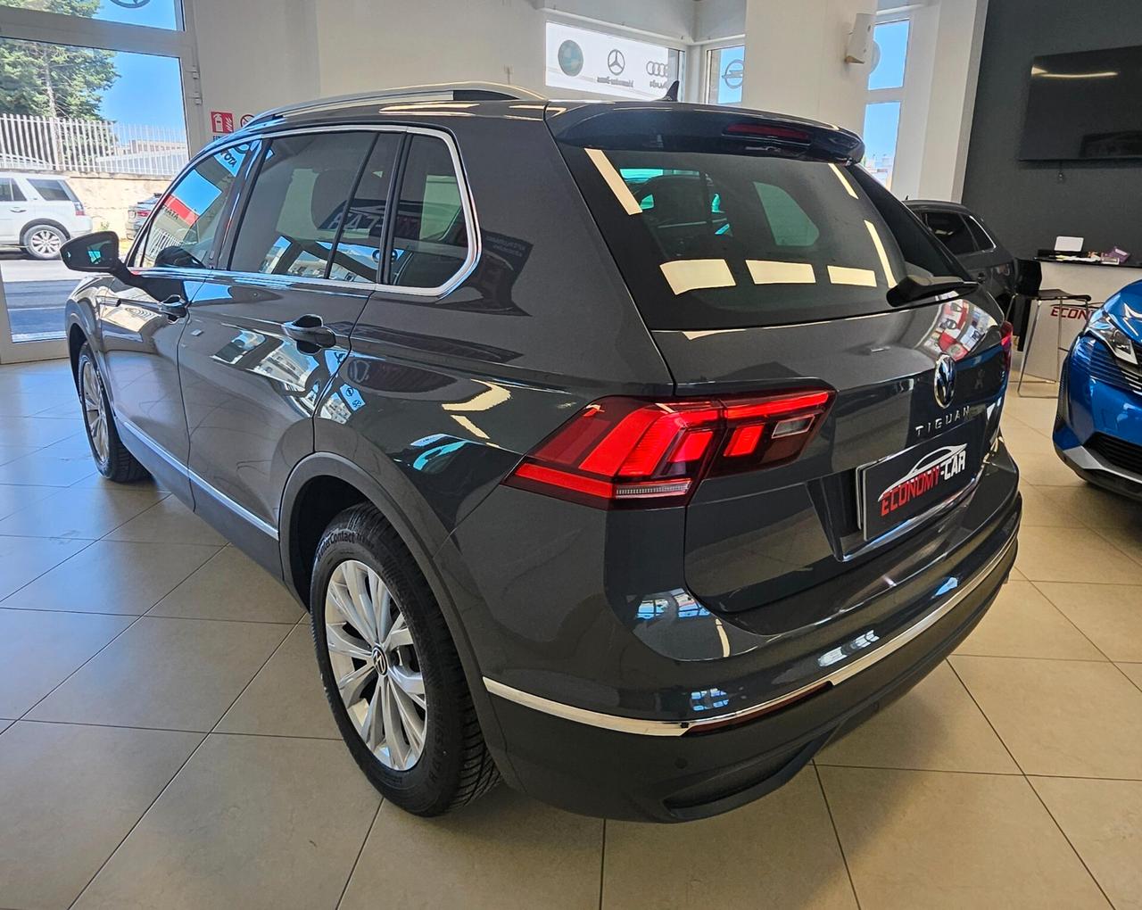 Volkswagen Tiguan 2.0 TDI 150 CV SCR DSG Elegance