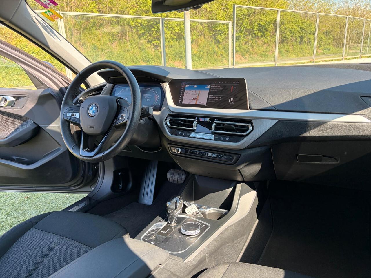 Bmw 116d 5p. Sport Auto.