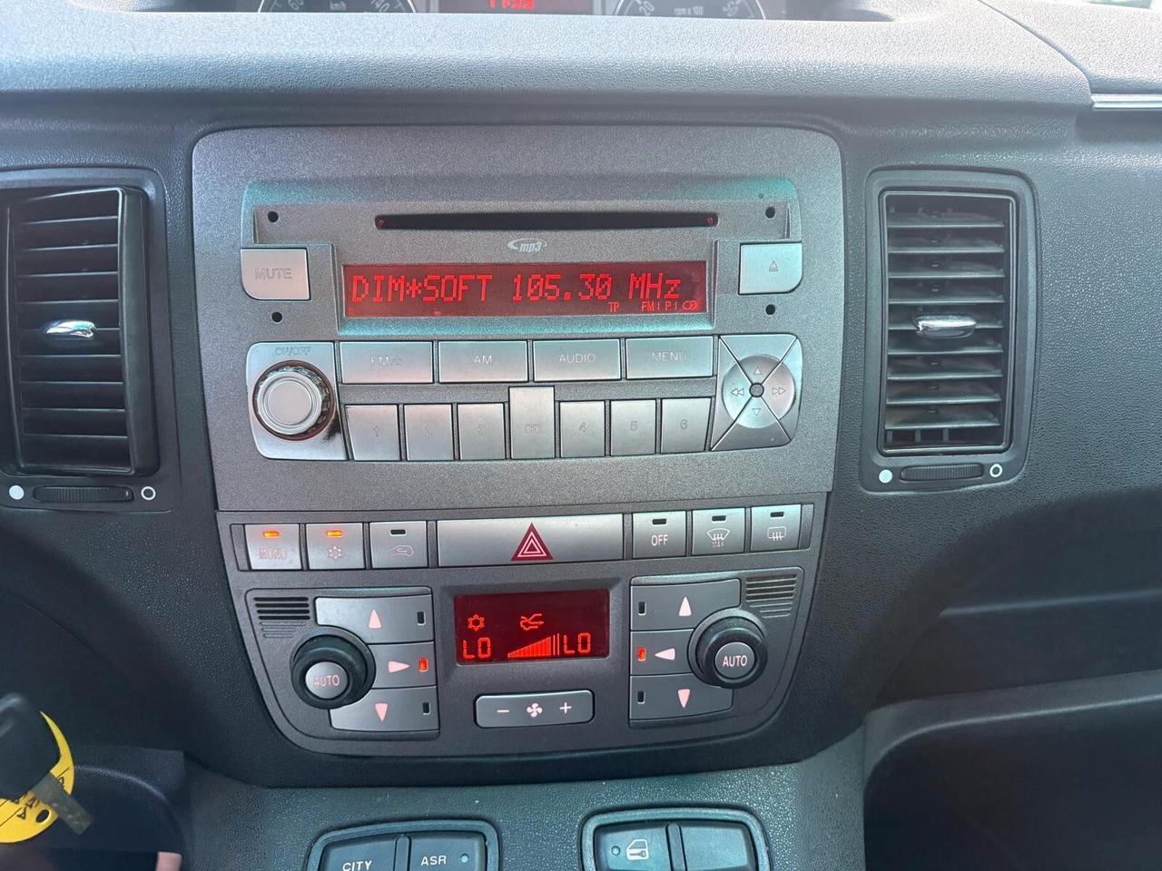 Lancia MUSA 1.4 8V Ecochic (GPL) Diva