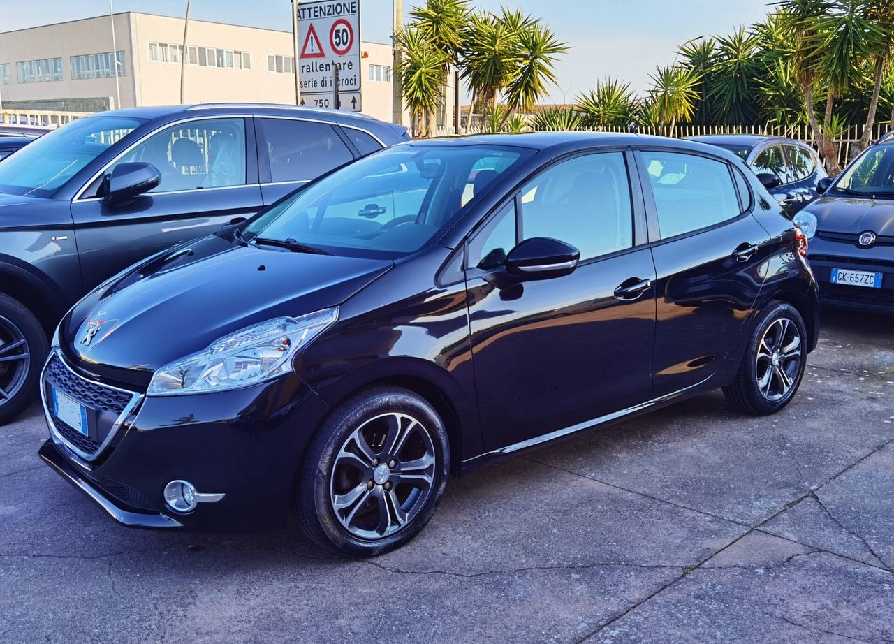 Peugeot 208 1.4 HDi 68 CV 5 porte Active