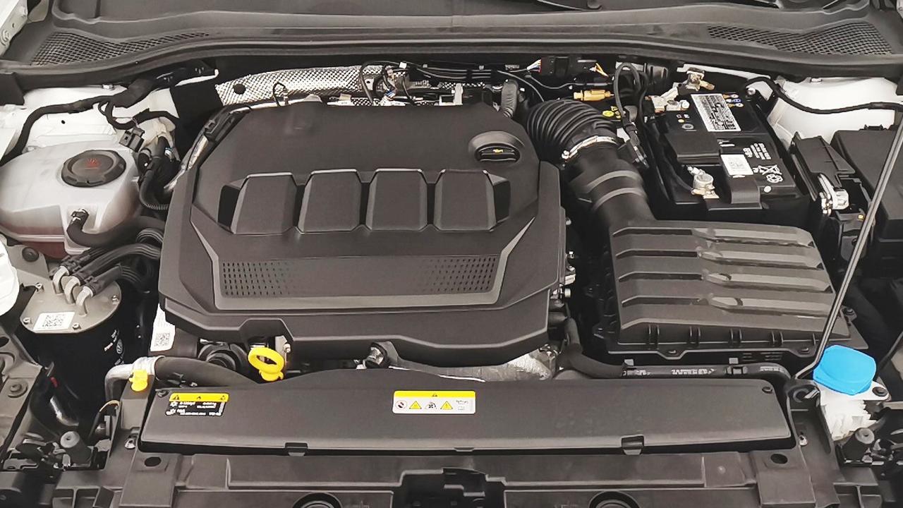 VOLKSWAGEN Tiguan III 2024 - Tiguan 2.0 tdi R-Line 150cv dsg
