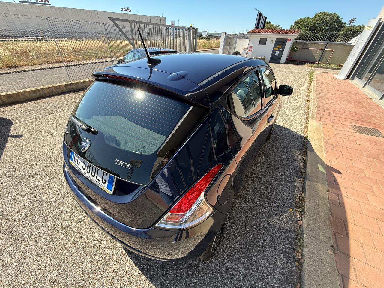 Lancia Ypsilon 1.0 FireFly S&S Hybrid Ecochic my21" IVA ESP.