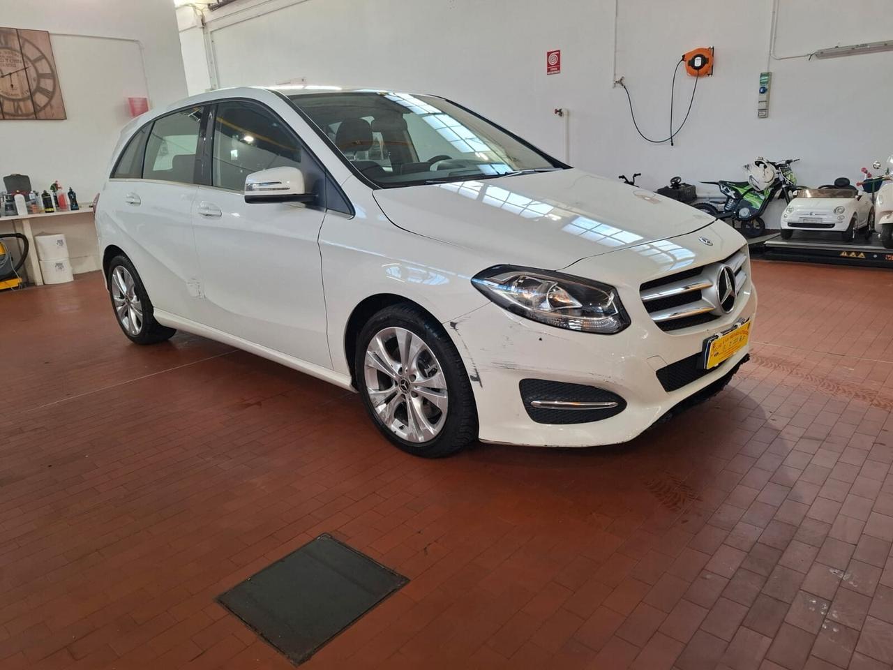 Mercedes-benz B 250 Premium
