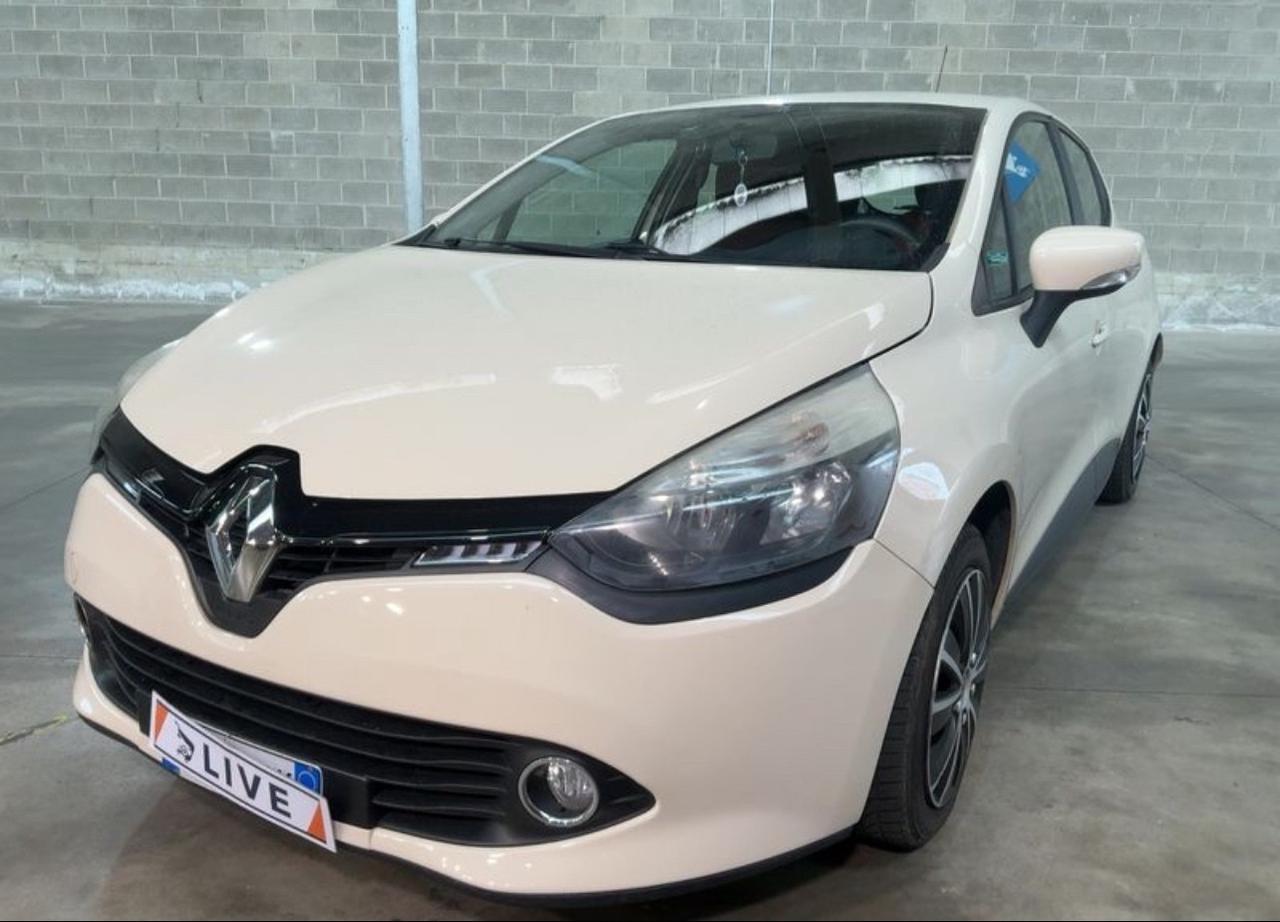 Renault Clio 1.2 75CV 5 porte Zen