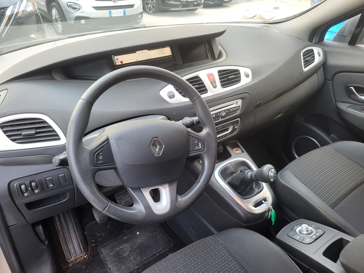 Renault Scenic Scénic X-Mod 1.5 dCi 110CV Dynamique