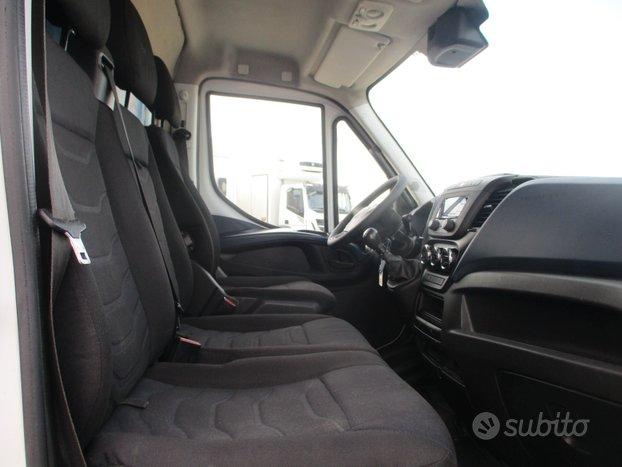 Iveco Daily 35C16 2.3 160CV E6 CENTINA 4.40 M *MOT