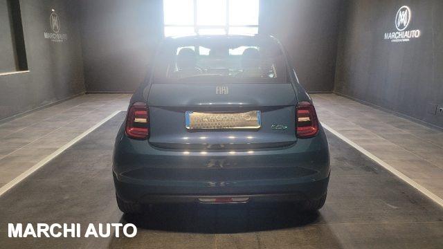 FIAT 500e Berlina 42 kWh Icon