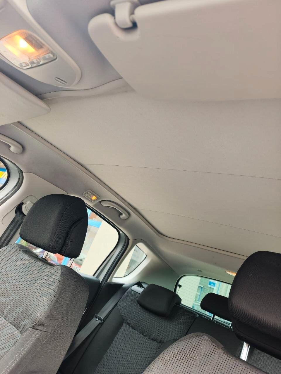 Peugeot 3008 1.6 HDi 112CV Premium