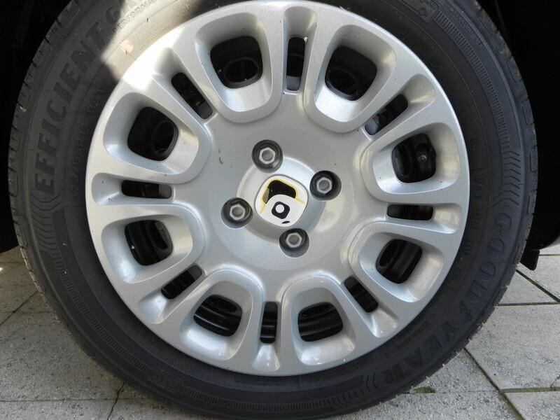 Fiat Panda NEW MY 25 1.0 FireFly S&S Hybrid 70 cv