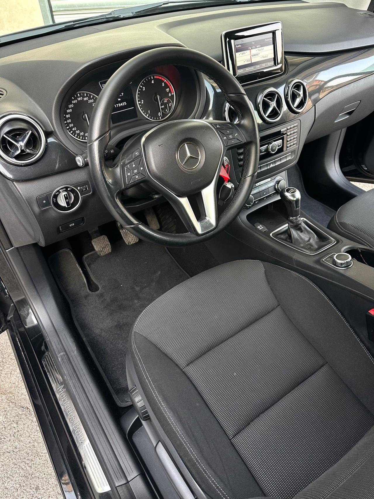 Mercedes-Benz B 180 CDI 109cv Executive