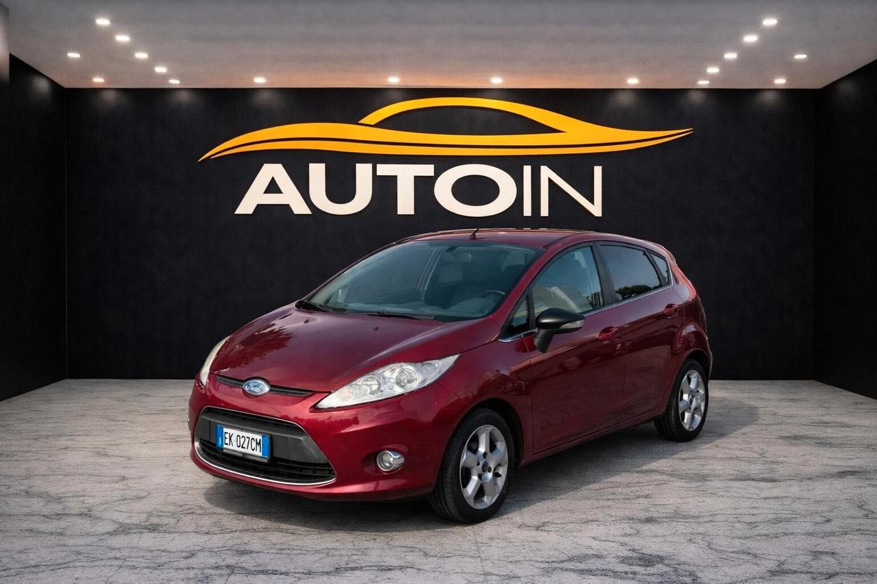 Ford Fiesta 1.4 5 porte Bz.- GPL Titanium NEOPATENTATI