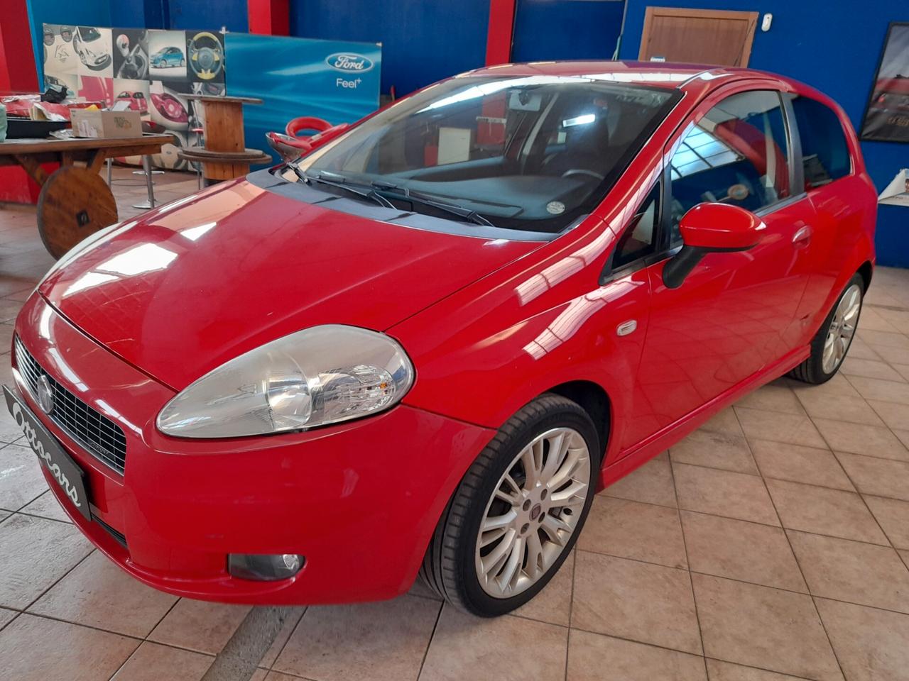 Fiat Grande Punto 1.4 Starjet 16V 3 porte Emotion