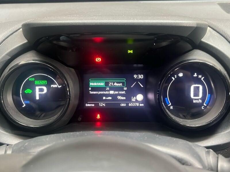 Toyota Yaris Hybrid Lounge MY21