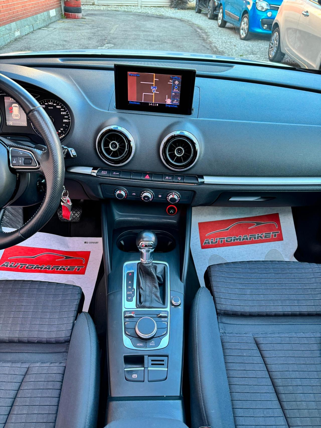 Audi A3 Sportback 2.0 tdi 150CV Ambition s-tronic TETTO