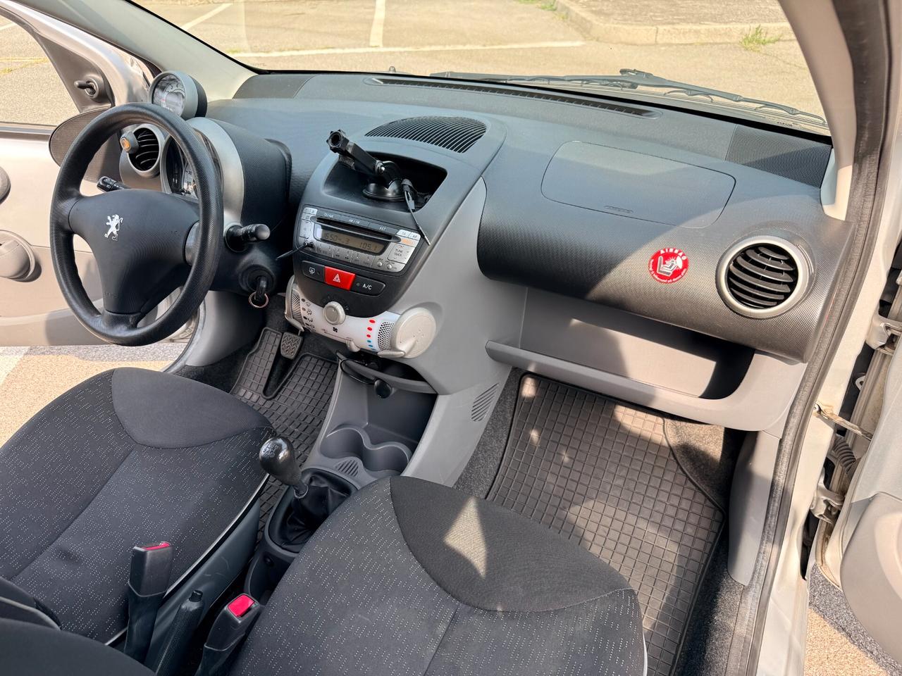 Peugeot 107 1.0 68CV 5p. Active Neopatentato