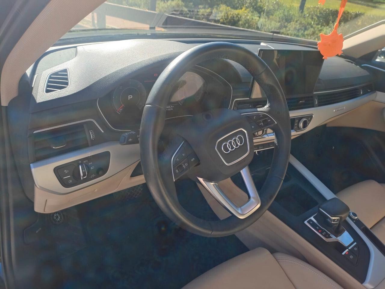 Audi A4 allroad 40 TDI 204 CV S tronic Identity Contrast