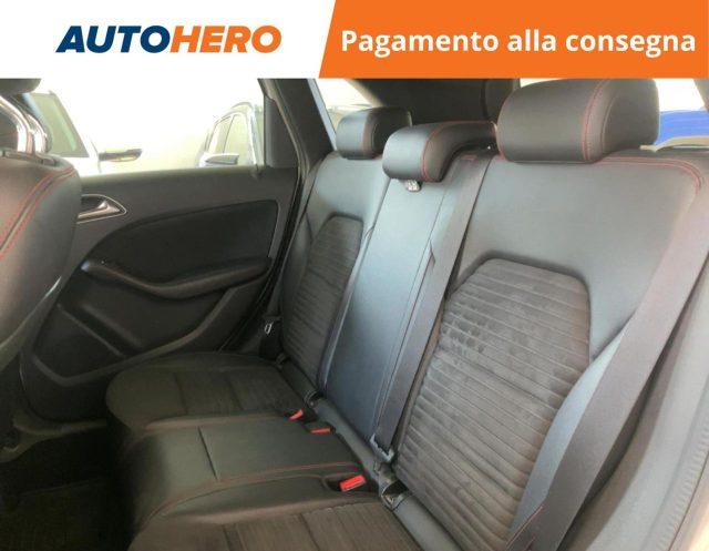 MERCEDES-BENZ B 180 d Automatic Premium