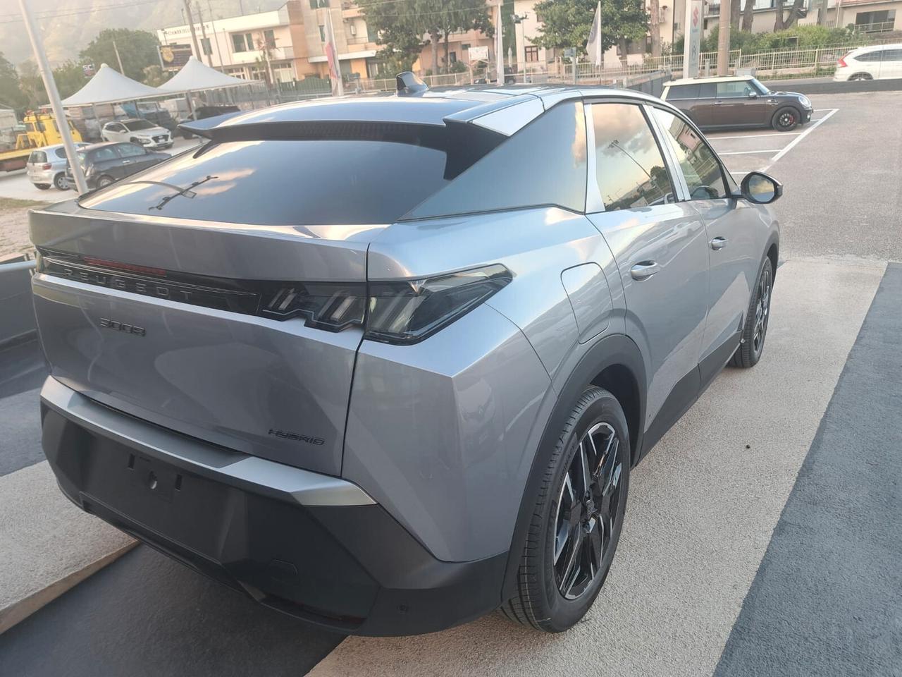 PEUGEOT 3008 1.2 HYBRID 136 CV EAT ALLURE