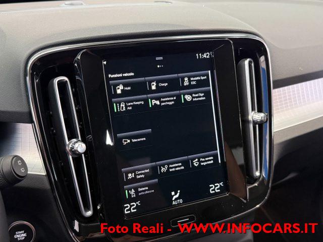 VOLVO XC40 T5 Recharge Plug-in Hybrid Inscription Exp. PROMO