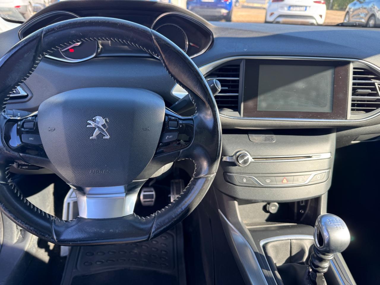 Peugeot 308 PureTech Turbo 130 S&S SW Allure
