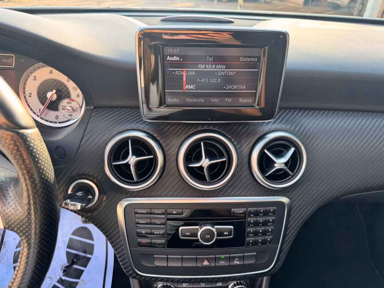 Mercedes-benz A 200 CDI BlueEFFICIENCY Sport